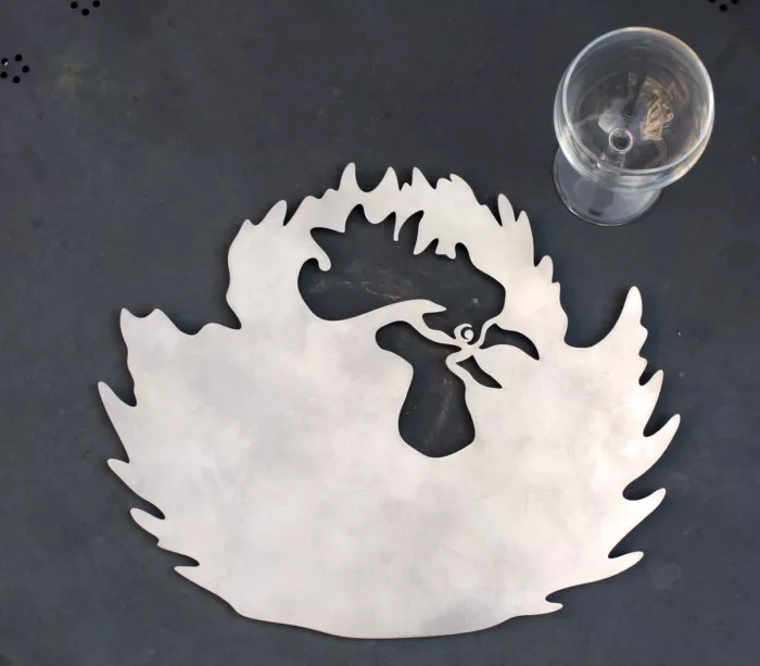 Sous-plat Coq décoration table campagne chic