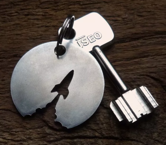 Keychain objective moon space conquest