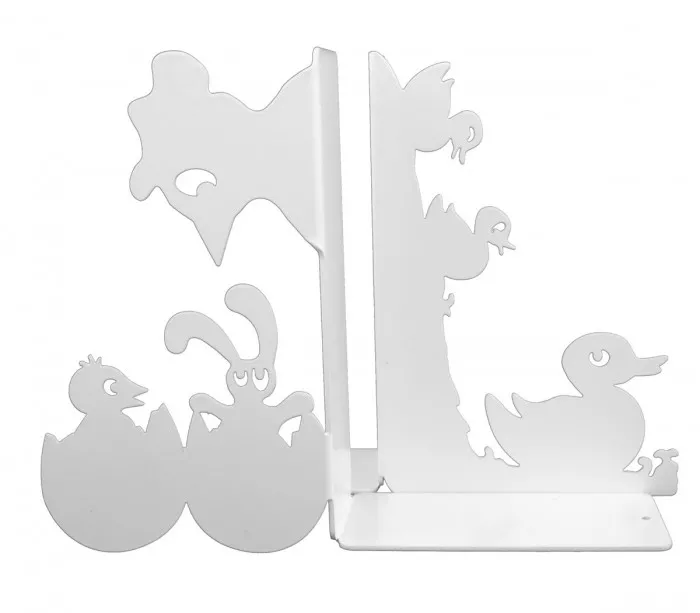 Decorative objects to hold books in a child's room