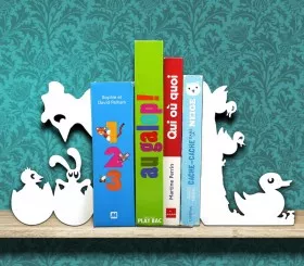 Pair of bookends for children's room decoration