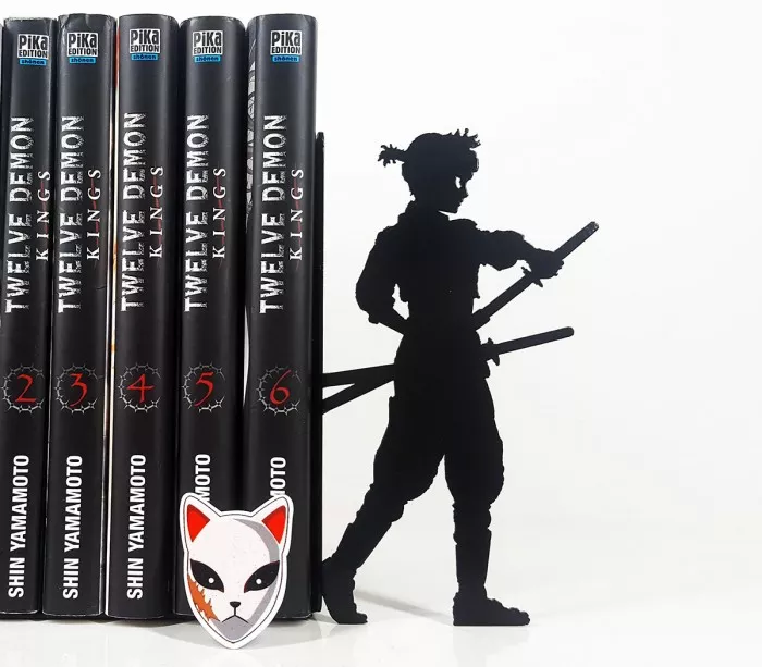 Manga bookends, teenage gift idea