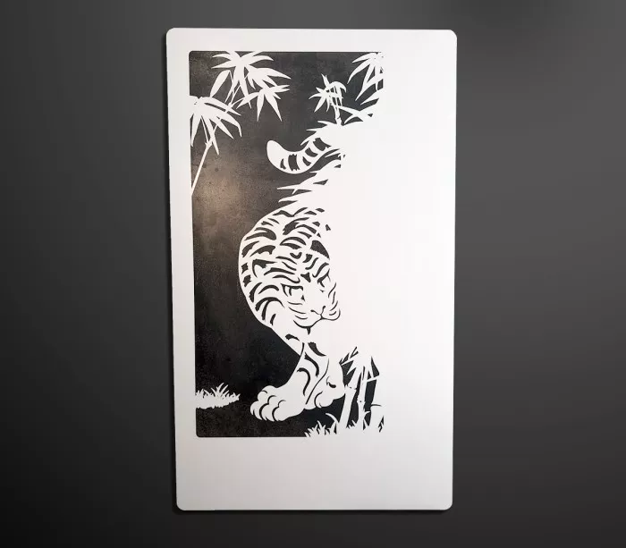 Tigre dans les bambous